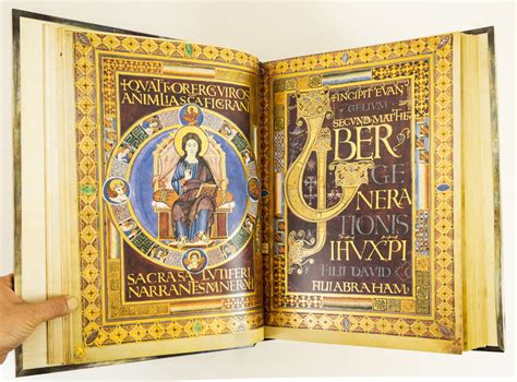 The Lorsch Gospels:  Illuminated Manuscripts and Gold Leaf Mastery in Early Medieval Germany!